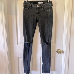 No Boundaries mid rise skinny jeans *Size 3*